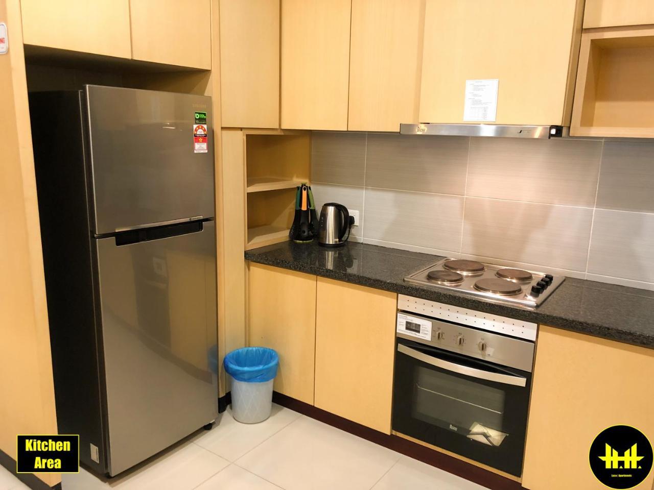 Luco Apartments @ Imperial Suites Kuching Esterno foto